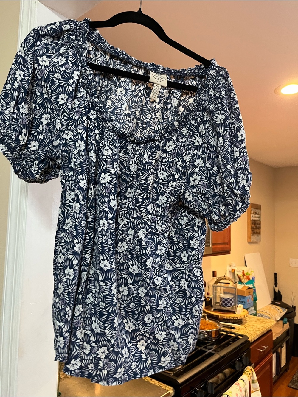 St. John’s Bay Navy Floral Puff-Sleeve Women's Top size XL